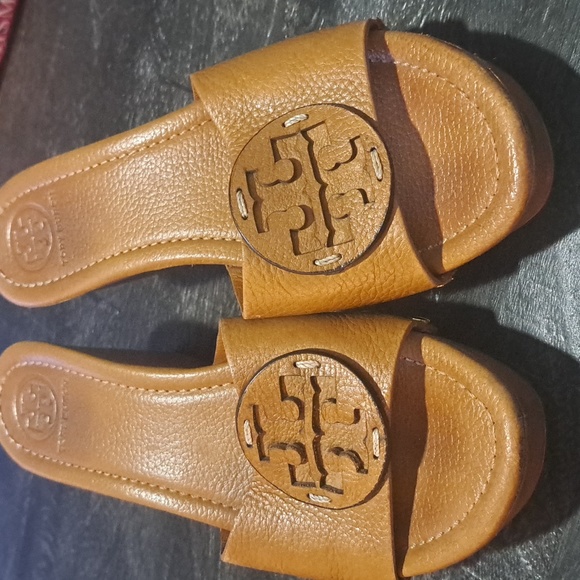 Tory Burch Tan Patti leather sandal Wedges - Picture 2 of 8